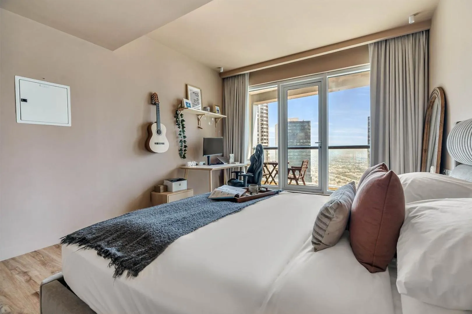 Guestready - Modern Urban Retreat In Jlt Apartment Dubai